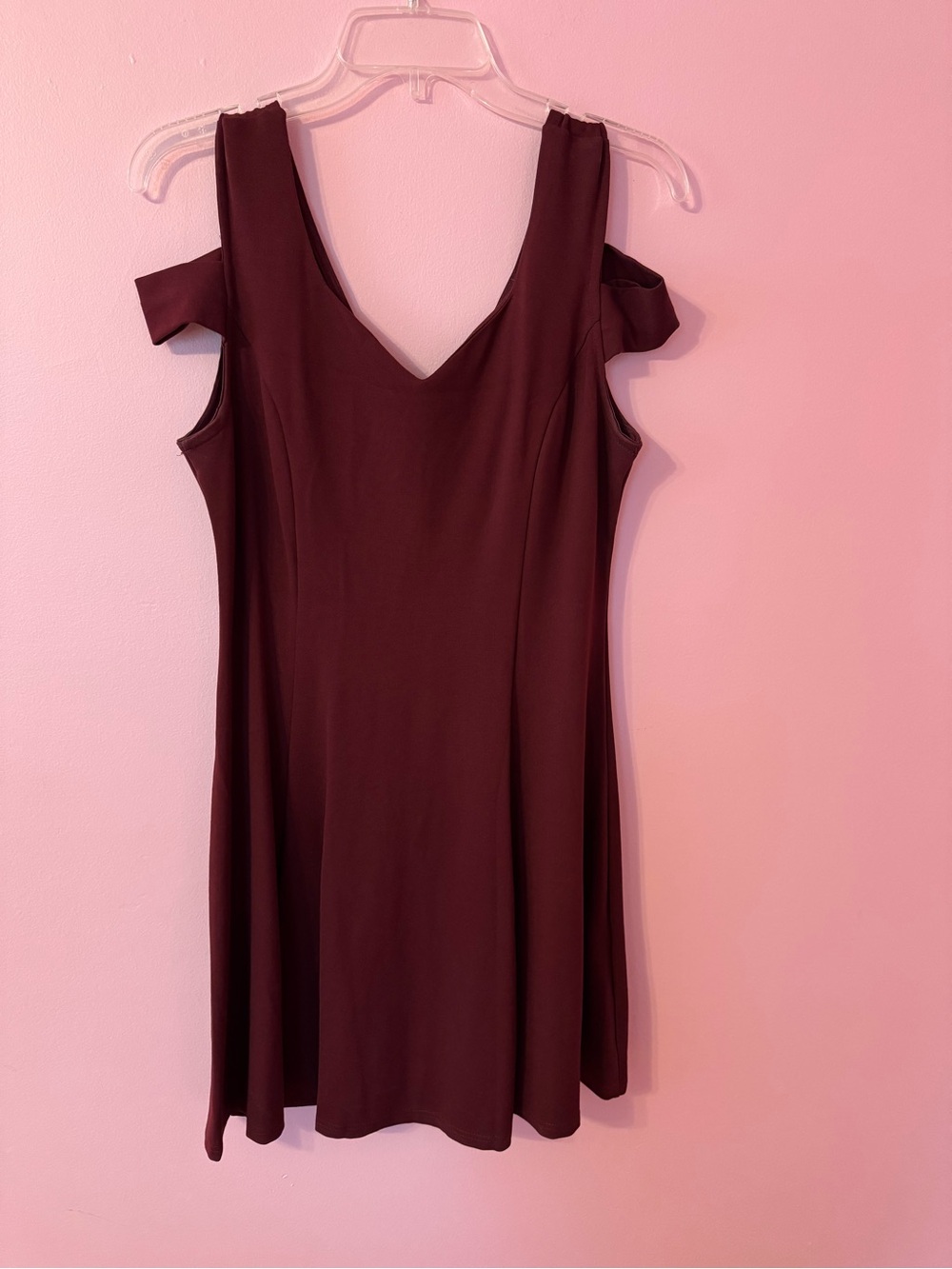Cold-Shoulder V-Neck Mini Dress in Burgundy